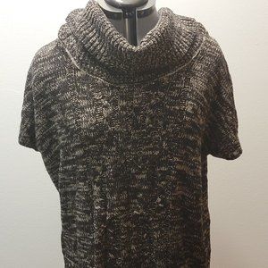 No Boundaries XL Cowl-Neck Short-Sleeved Sweater